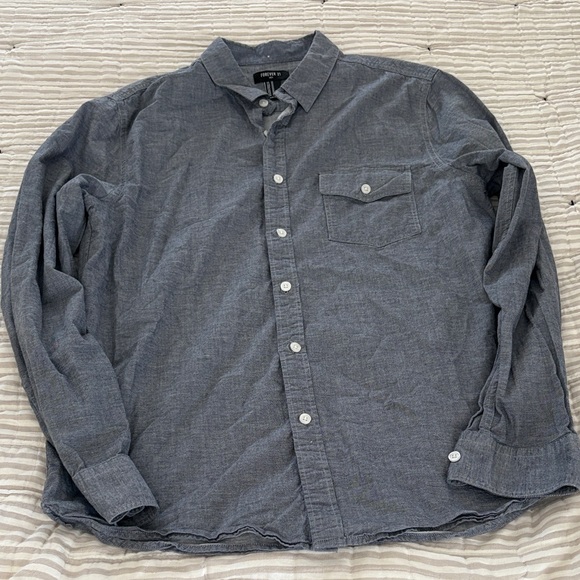 Men's chambray Button-Up Shirt - Picture 1 of 1